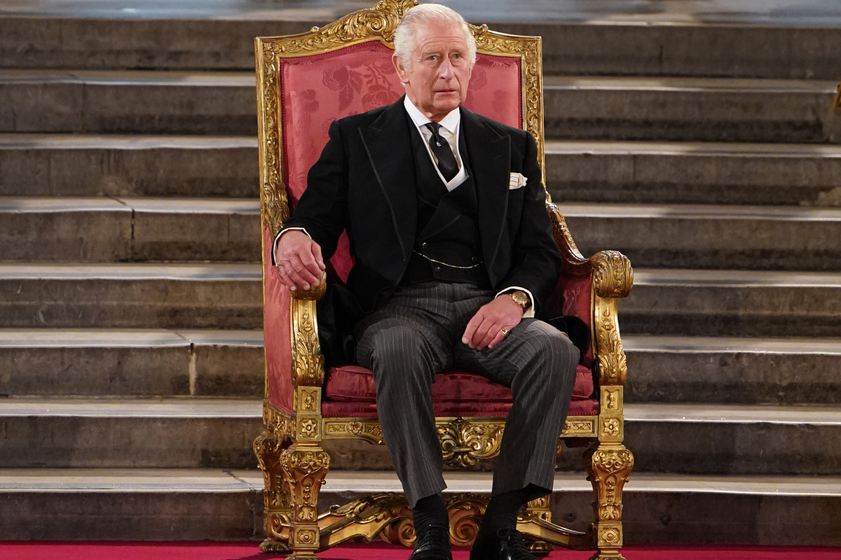 King Charles III, who received a fabulous inheritance, was exempted from a tax of 200 million