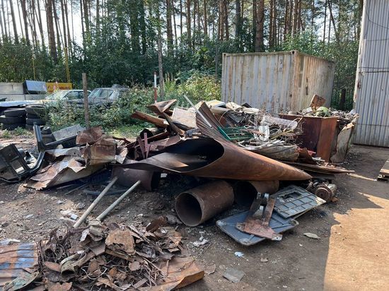 Свердловская полиция проводит расследование по факту хищений металлолома с территории Уралмашзавода