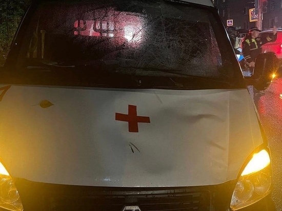На улице Станкозаводской в Рязани машина скорой помощи сбила подростка