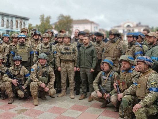 Украинские СМИ сообщили о визите Зеленского в Изюм