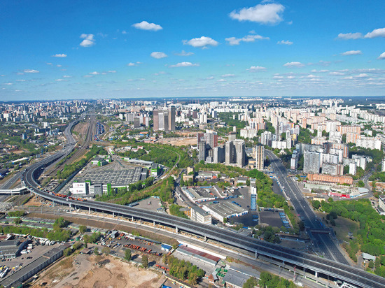 В ближайшие годы завершится формирование новой транспортной системы Москвы, которая объединит разные виды общественного транспорта