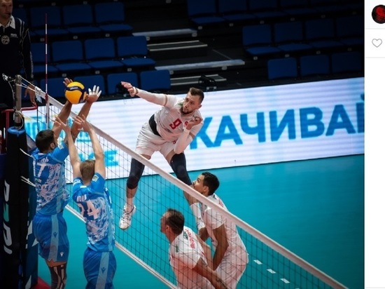Белгородские волейболисты одержали первую победу в национальном кубке