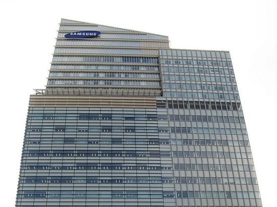 Источник: Samsung уже до конца года может вернуться в Россию