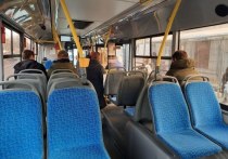Количество рейсов двух бесплатных автобусов-шаттлов, перевозящих жителей Калининграда до «Леруа Мерлен», уменьшилось. Раньше сесть на транспорт можно было через каждые два часа.