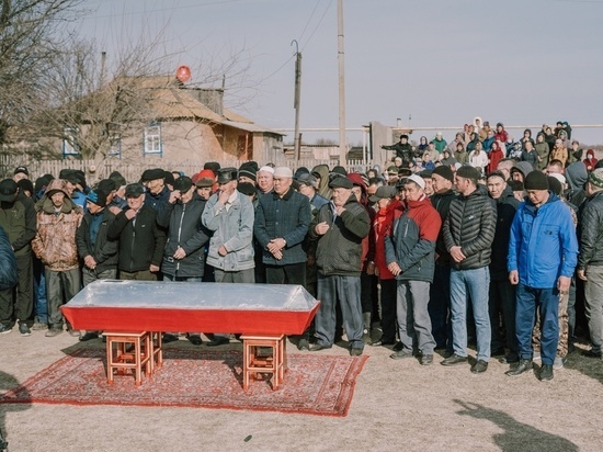 В Астраханской области похоронили еще одного солдата, погибшего в ходе спецоперации на Украине