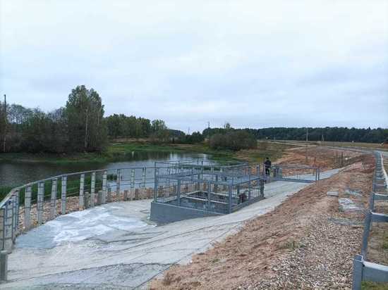 В Нерехтском районе на год раньше срока завершается ремонт плотины через речку Тегу