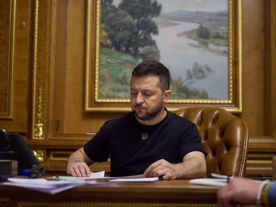 Рогов призвал нанести удары по офису Зеленского, СБУ и ГУР после обстрела Херсона