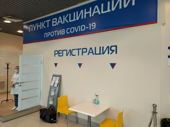 Четыре мобильных пункта вакцинации от COVID-19 работают в Томске в выходные дни