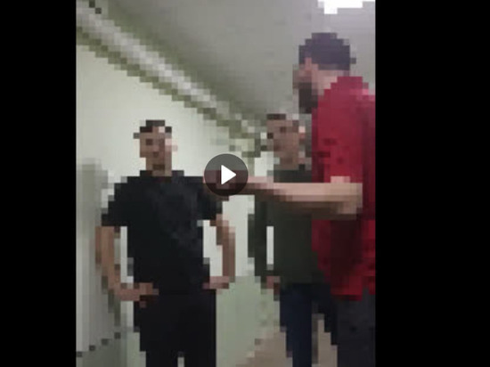 В Кирове студенты колледжа выложили в сеть видео с нетрезвым преподавателем