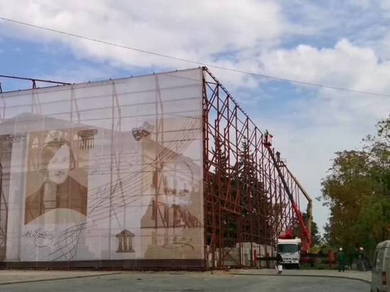 На Украине возмутились из-за реконструкции Мариупольского драмтеатра