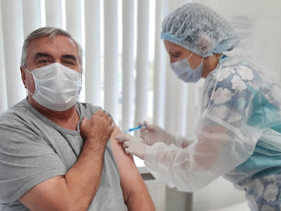 2,5 тысячи пожилых жителей Ямала привили от гриппа за две недели