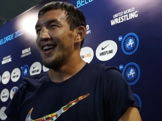 «Что за бурятский лев этот киргизский тигр»: Арсалан Будажапов завоевал бронзу на чемпионате мира