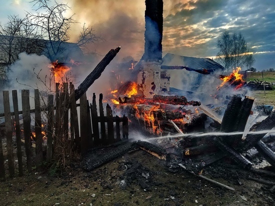 В Сычевке сгорел жилой дом