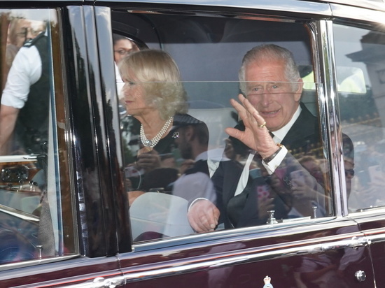 Каким монархом будет бывший принц Чарльз после смерти Елизаветы II