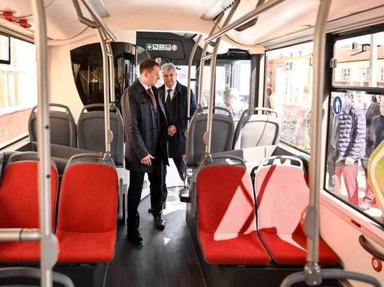 Губернатор Воронежской области пообещал выделить 1,5 млрд рублей, чтобы докупить 83 автобуса