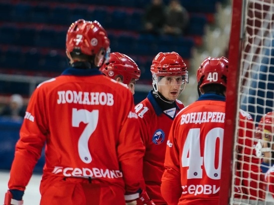 Двух финалистов выбило красноярским «Енисеем» из Кубка России по хоккею с мячом