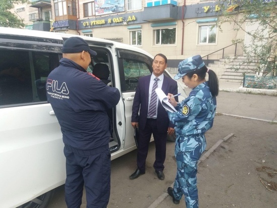 В Кызыле проверяют  условно осужденных граждан