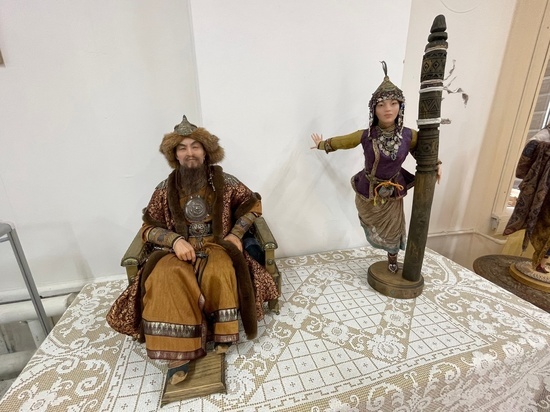 В Ивановской области открылась персональная выставка холуйской мастерицы
