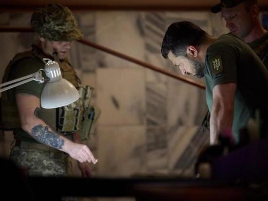 Зеленский обещает захватить Крым и Донбасс