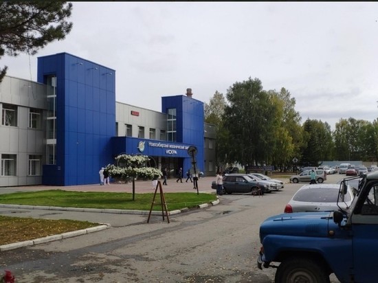Правоохранители пришли на завод «Искра» с обысками в Новосибирске