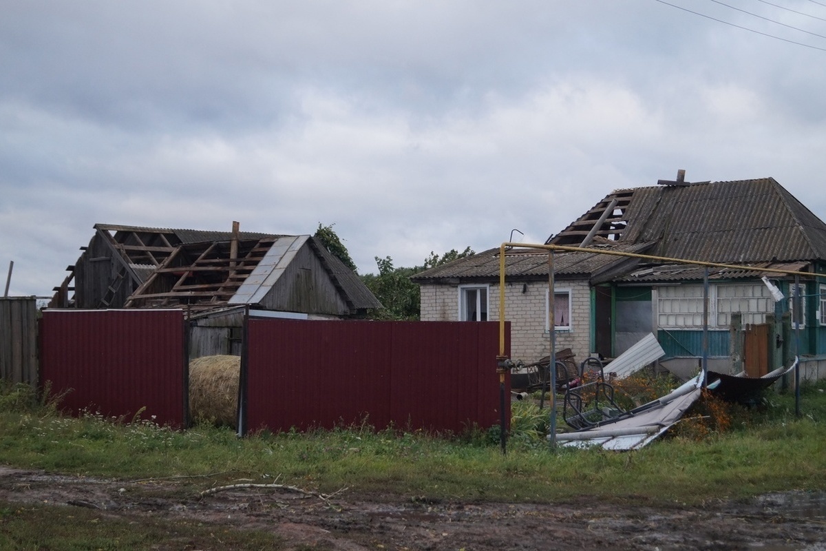 Обстановка в ольговке курской. Курская область ураган вчера. Ураган во Льгове.