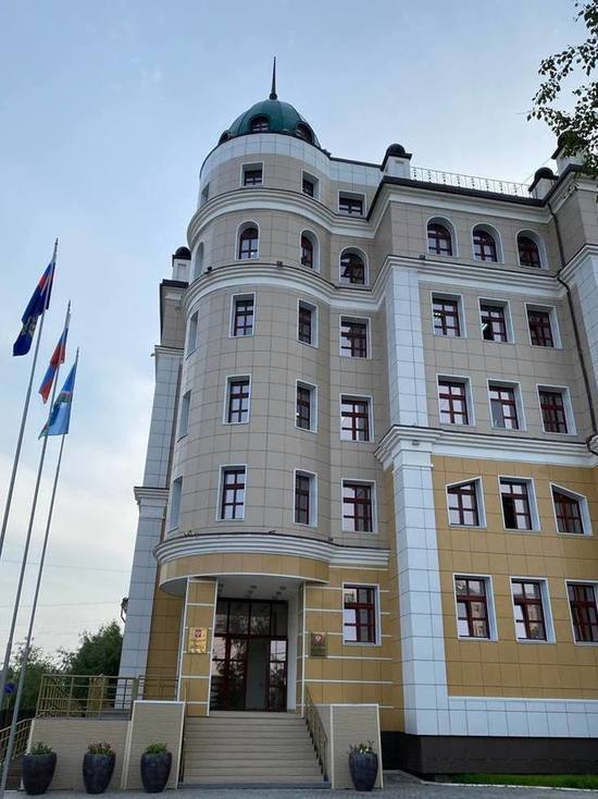 Прокуратура провела проверку по факту падения пятилетнего ребенка с балкона в Якутии