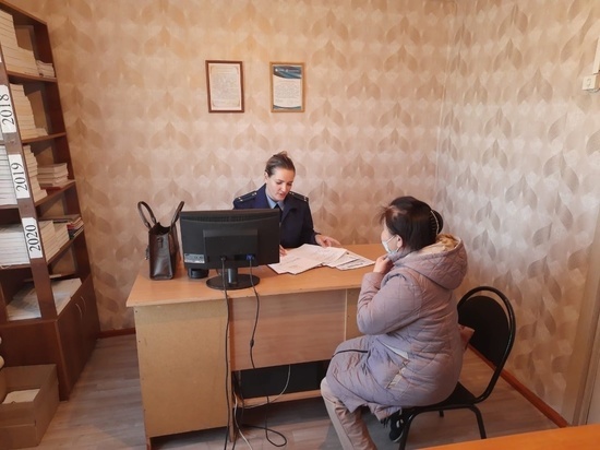 В Туве жители сел Кара-Хаак и Черби жалуются на коллекторов и мошенников