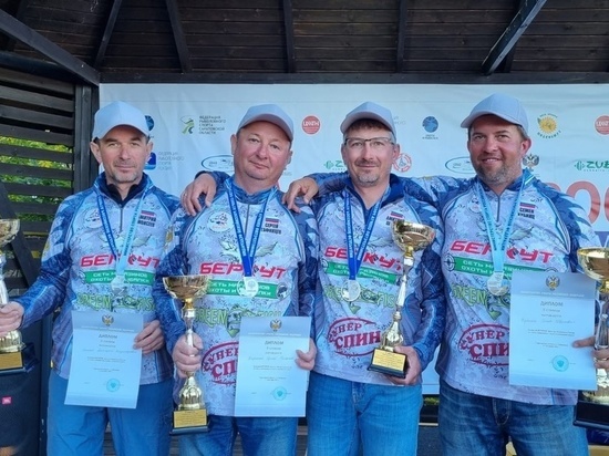 Тамбовчане вернулись с чемпионата России по рыболовному спорту с серебряной медалью