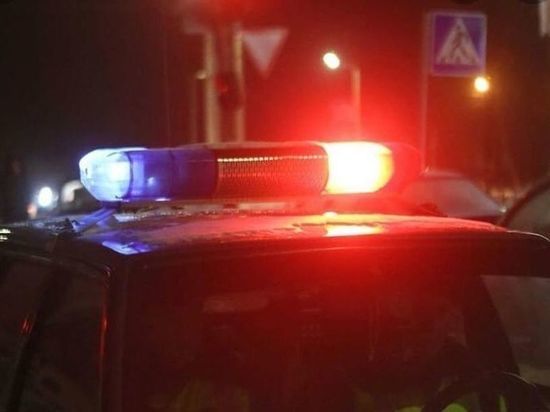 В Омске водитель иномарки сбил мопед с двумя подростками