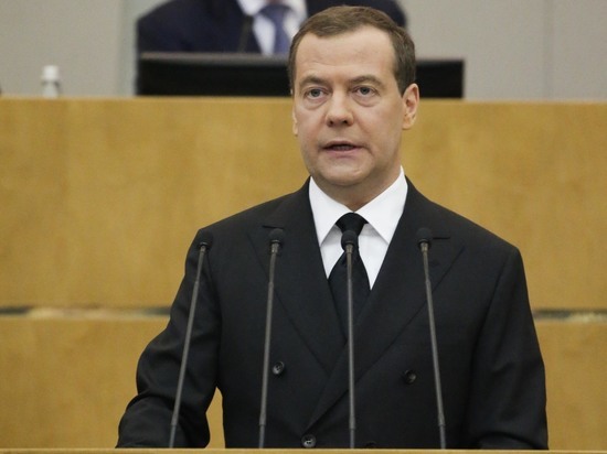 Медведев объяснил, зачем России необходимы референдумы в Донбассе