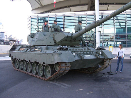 Глава Мюнхенской конференции призвал Германию отправить танки Украине