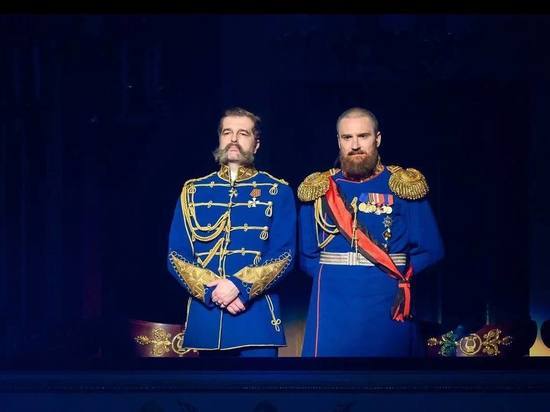 В Александринском театре отыграли премьерные спектакли «Один восемь восемь один»