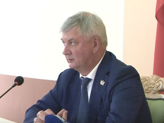 Губернатор Воронежской области рассказал об итогах пятичасового собрания с военными и представителями регионального правительства