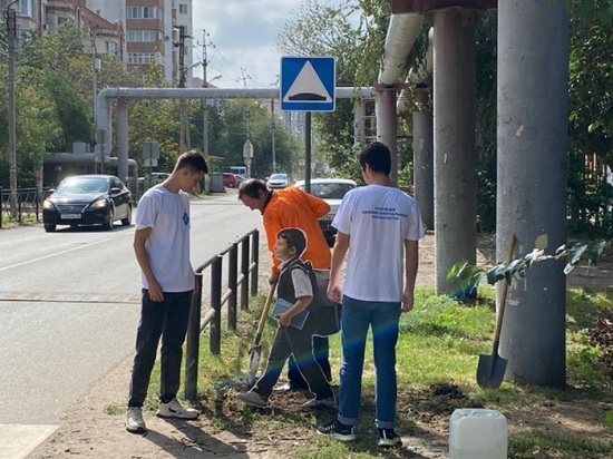 Для водителей из Астрахани установили муляжи школьника-пешехода