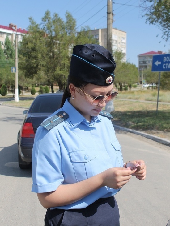Жительница Калмыкии едва не лишилась автомобиля из-за долгов