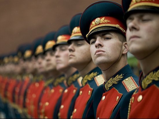 В Смоленске вышел приказ военного комиссара Смоленской области "Об объявлении мобилизации"
