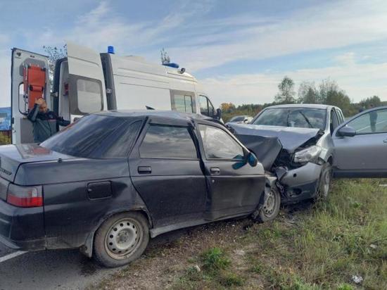 В Клепиковском районе в ДТП с Nissan пострадал 70-летний водитель ВАЗ-2110