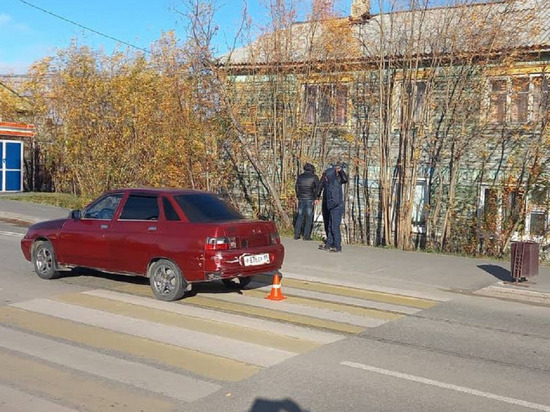 В Салехарде LADA сбила пешехода на «зебре»