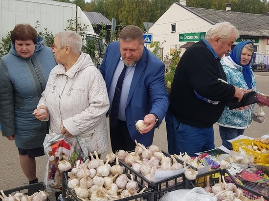 В Любытине провели осеннюю сельскохозяйственную ярмарку
