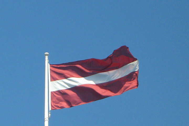Latvia will stop issuing work visas to Russians
