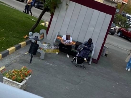 В Новосибирске мужчина ударил маленького ребенка ладонью по лицу