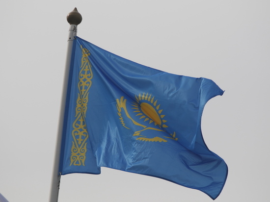 В Казахстане назвали число въехавших и выехавших из республики россиян