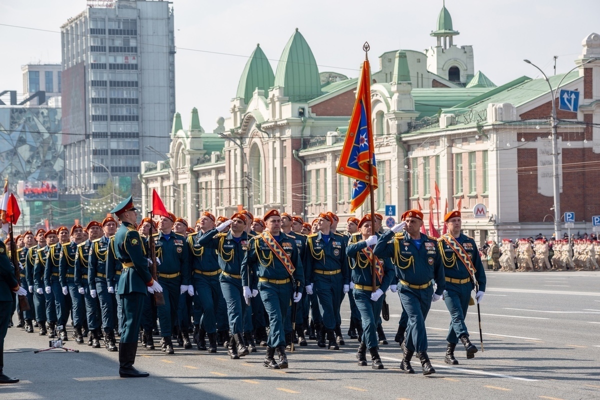 Парад в томске фото