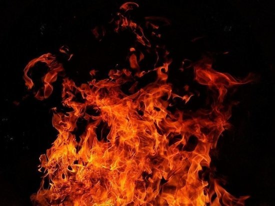 738 человек эвакуировали из нижегородского ТЦ «Республика» из-за пожара
