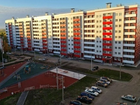 Два жилых дома для переселенцев из аварийки на улице Карпогорской в Архангельске введены в эксплуатацию