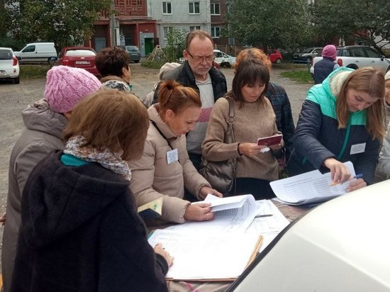 Больше половины жителей ДНР проголосовали на референдуме за два дня