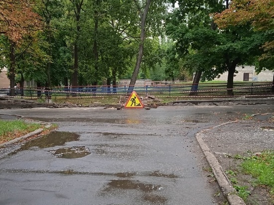 Специалисты из Свердловской области отремонтируют дороги в Макеевке