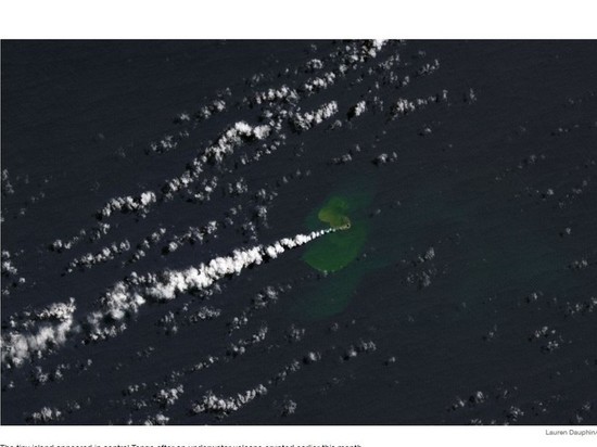 После извержения вулкана на Земле появился новый остров