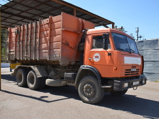 Трудности с вывозом мусора в Забайкалье возникли из-за нехватки водителей у «Олерон+»