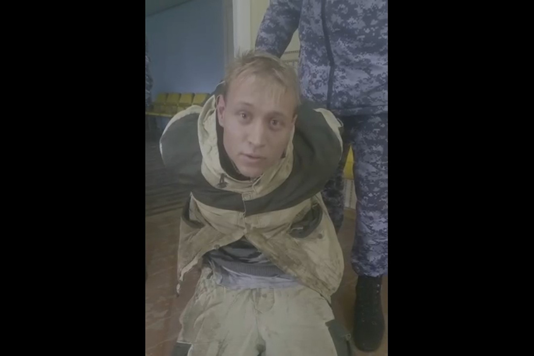 Кадры с места стрельбы в военкомате Усть-Илимска: ранен военком, стрелок задерпжан